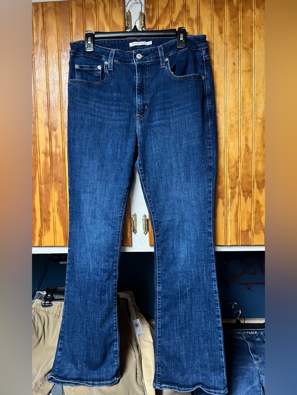 Womens Levi's bootcut jeans size 32